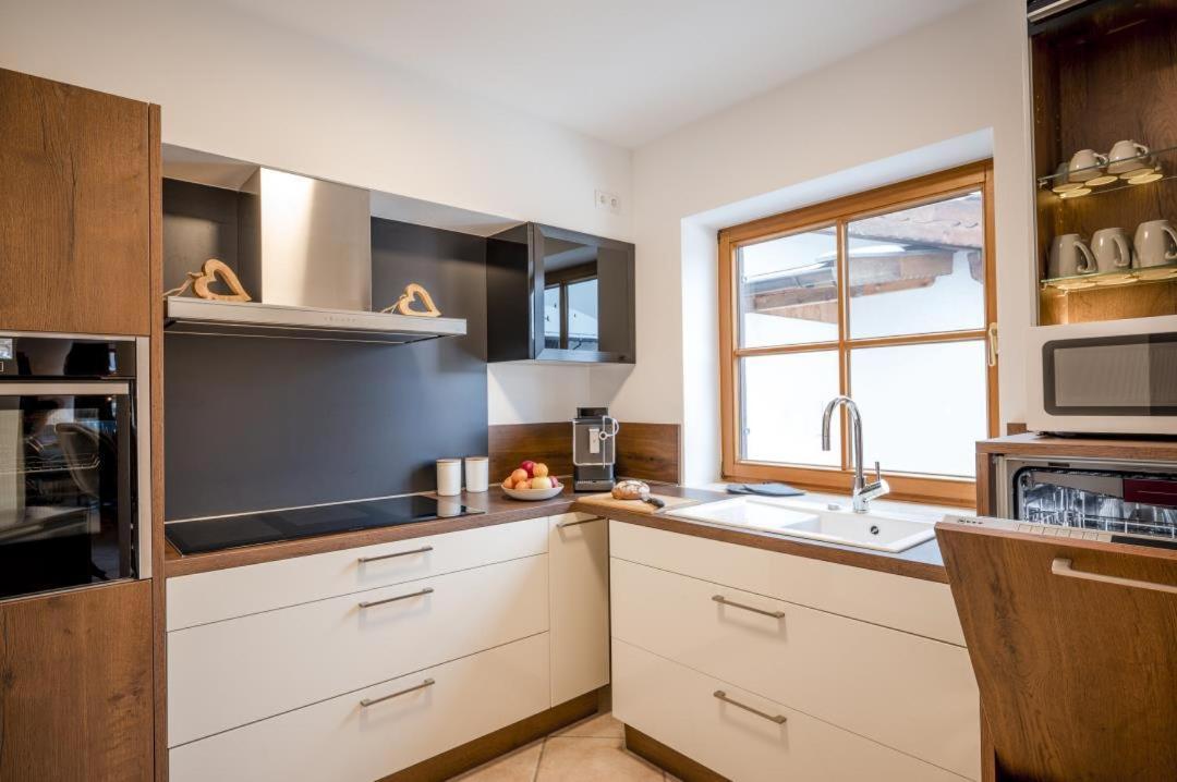 Ferienhaus Die 12 Mit 4 Schlafzimmern In Garmisch Esterno foto
