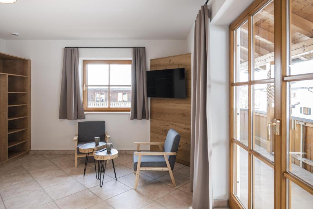 Ferienhaus Die 12 Mit 4 Schlafzimmern In Garmisch Esterno foto