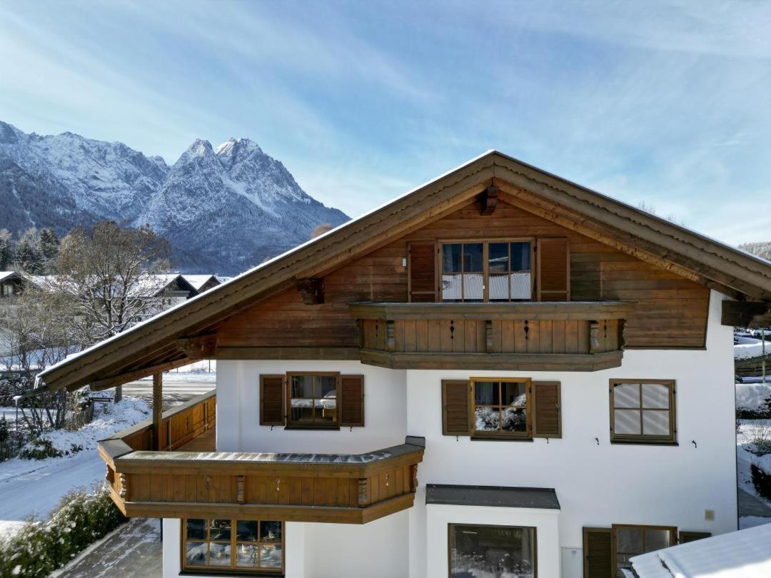 Ferienhaus Die 12 Mit 4 Schlafzimmern In Garmisch Esterno foto